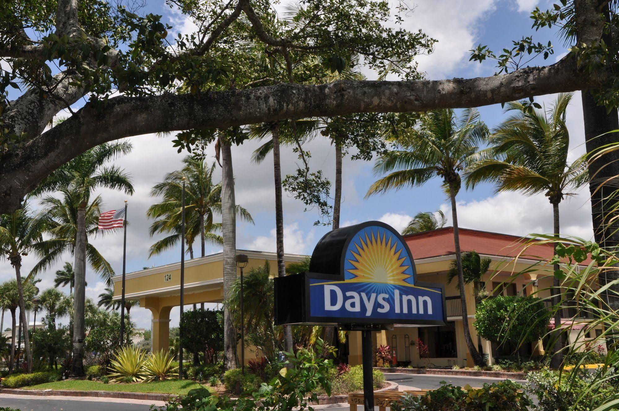 Days Inn By Wyndham Florida City Buitenkant foto